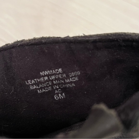 Nine West Slouchy Ankle Boot Size 6 Black - Picture 4 of 4